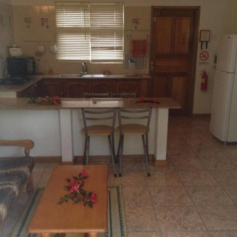 Villa Marl Self Catering Pointe La Rue Exterior foto
